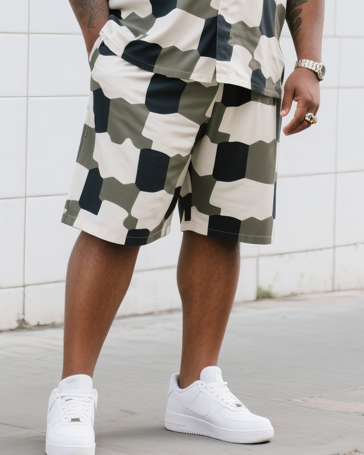 Big & Tall Geometric T-Shirt Shorts Set for big men view 3