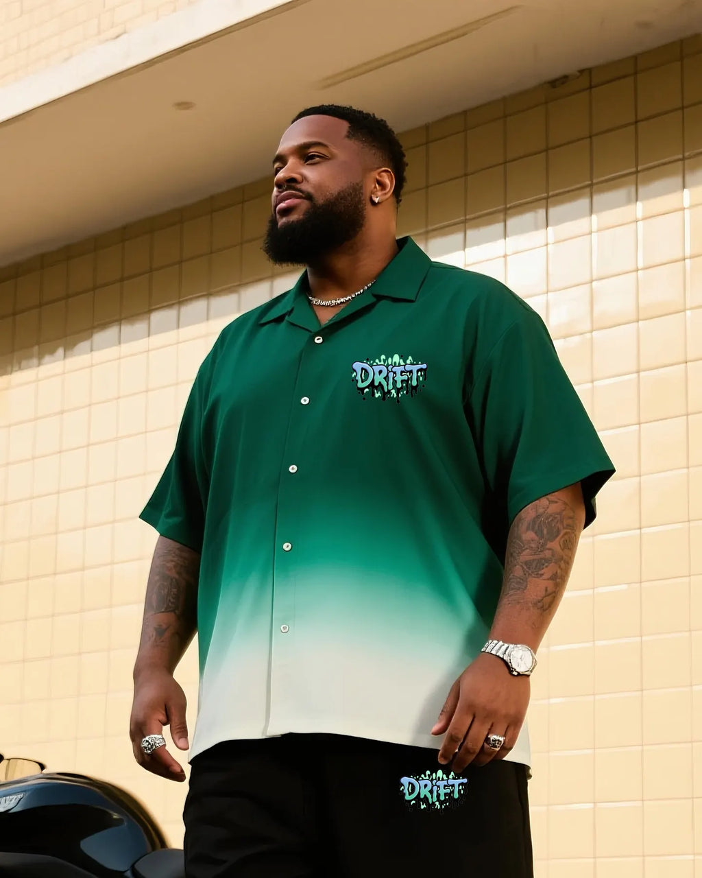 Big & Tall White Green Gradient T-Shirt Shorts Set for big men view 2
