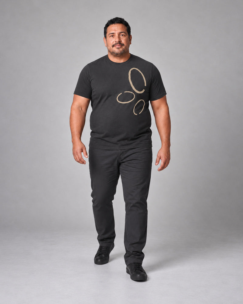 Black Broken Ovals complete outfit