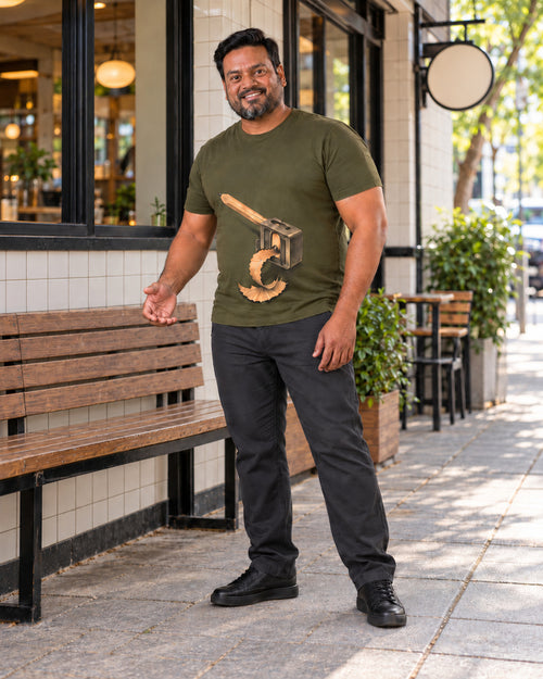 Olive Sharpener Curl outfit in an everyday setting