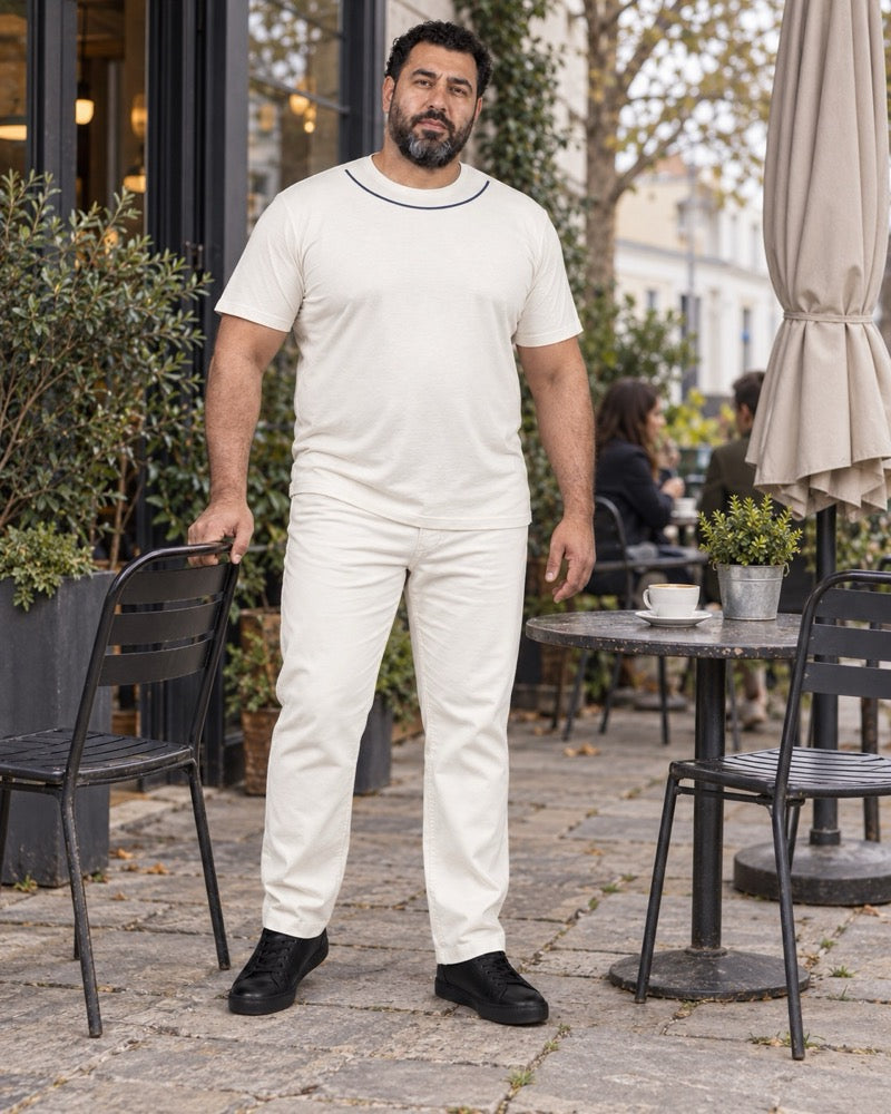 Warm White Collar Arc outfit in an everyday setting